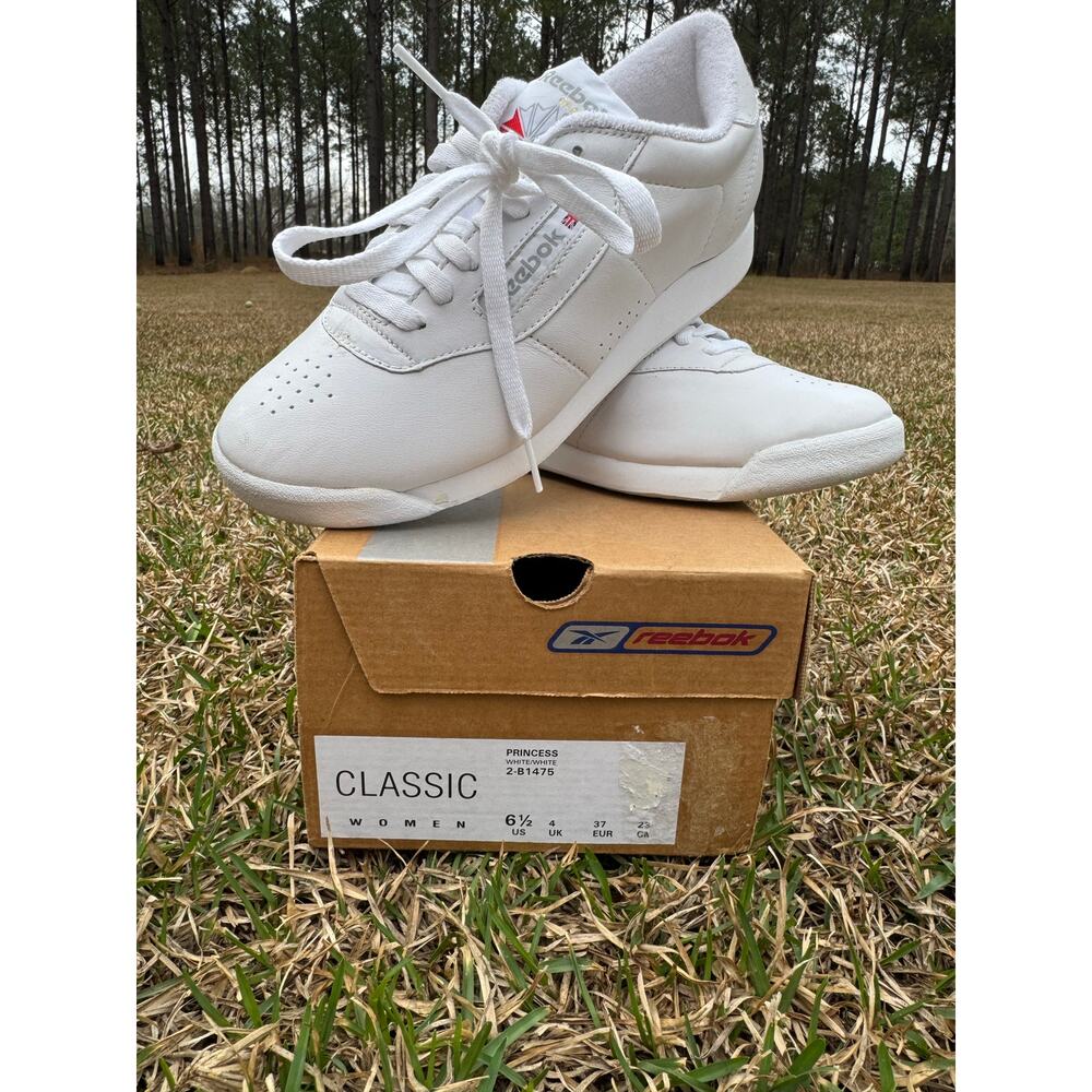 Reebok Classic Princess White 2-B1475 Size 6.5 NIB